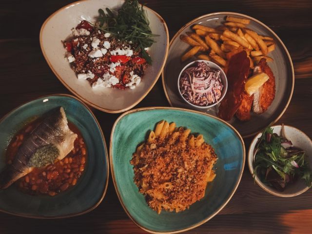 ✨ Tables Available ✨We have a small number of tables available for non-residents, please get in touch to book.Serving Mon-Sat 5.30-8pm 🍽️#craigellachie #dinner #restaurant #speyside